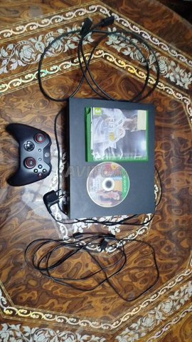 Xbox one X stockage 1 T