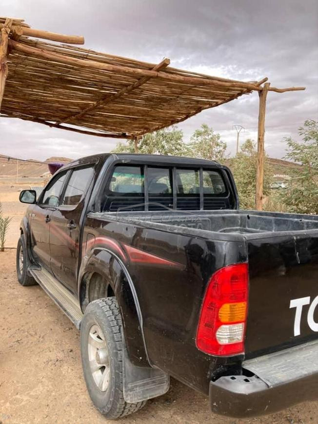 toyota hilux double cabin