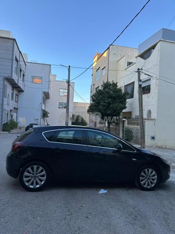 أوبيل أسترا مازوط 2011 روبريز أكي