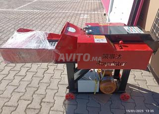 Machine coupe-paille