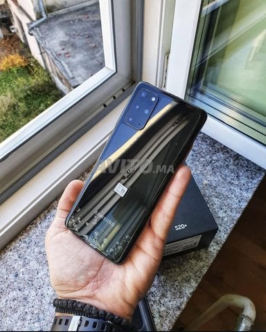 SAMSUNG S20 PLUS 12 RAM 5G