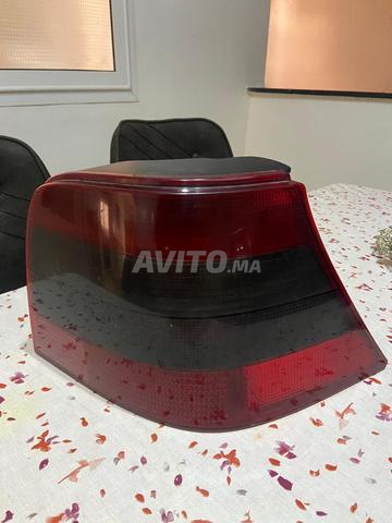 مصباح خلفي أحمر جولف 4 مع علبة للبيع