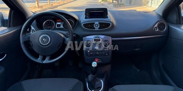 Renault Clio 3 diesel dedouanee 2013