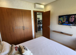 Studio de luxe équipé une chambre prestigia