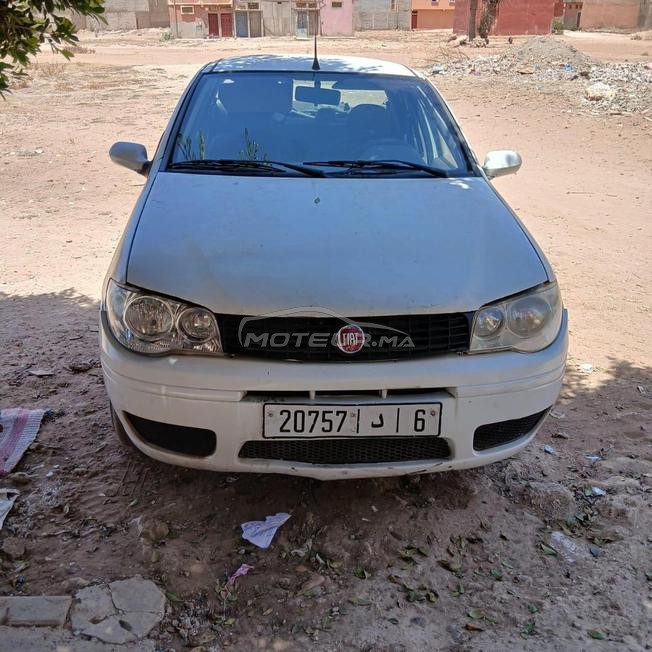 Fiat Albea Essence Manuelle 2009 à Agadir