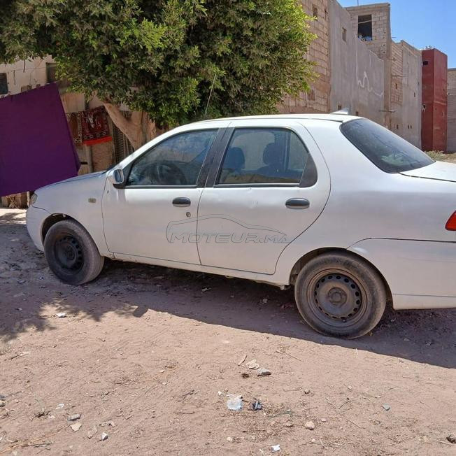 Fiat Albea Essence Manuelle 2009 à Agadir