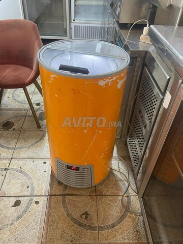 مجمد بشكل دائري احترافي