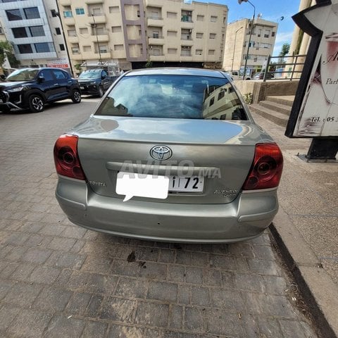 تويوتا أفينسيس 2007 علبة السرعة السادسة جلد مريح