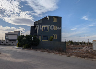 فيلا مقابل الأقصر