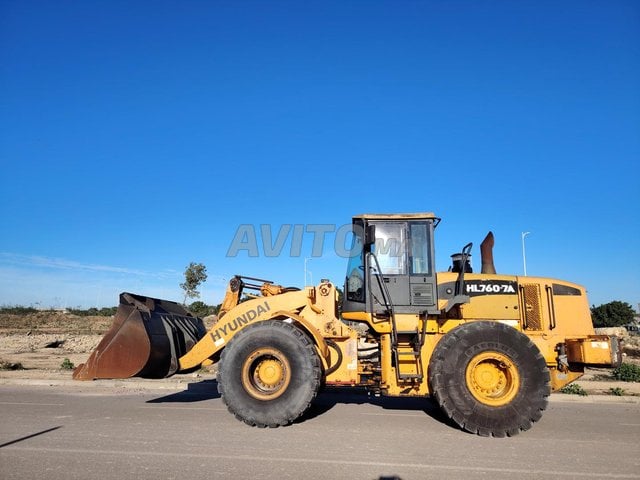 Chargeuse hyundai hl760-7a modèle 2010 maroc