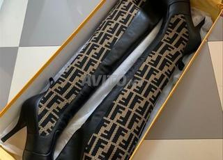 حذاء أنيق جلد فندي FN9458