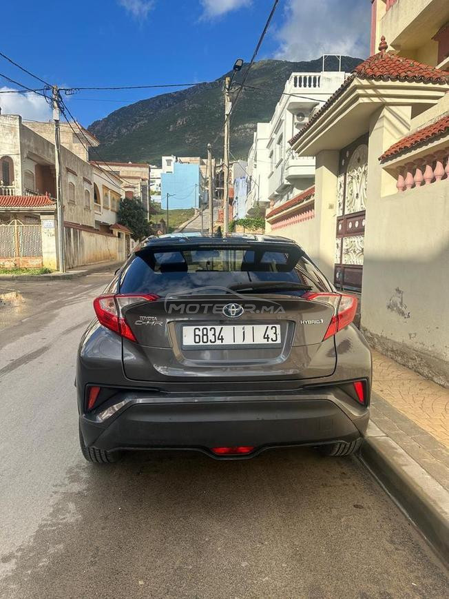 TOYOTA CHR hybride 