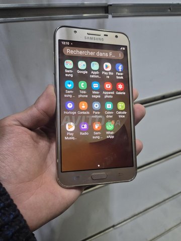 Samsung J7 Core