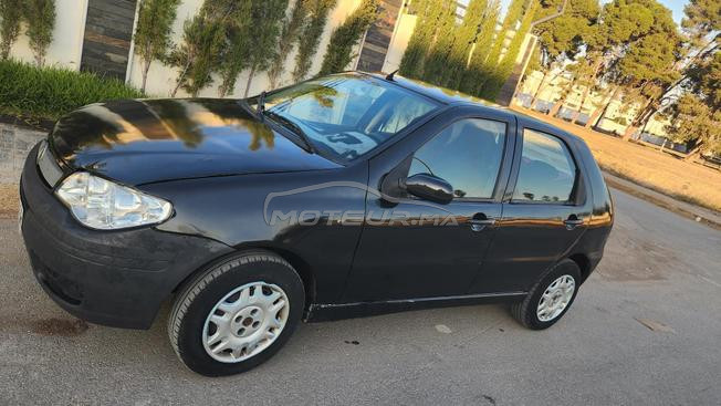 Fiat Albea Essence Manuelle 2006 à Deroua