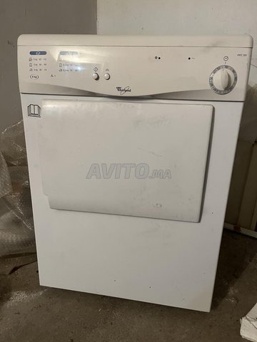 نشافة ملابس