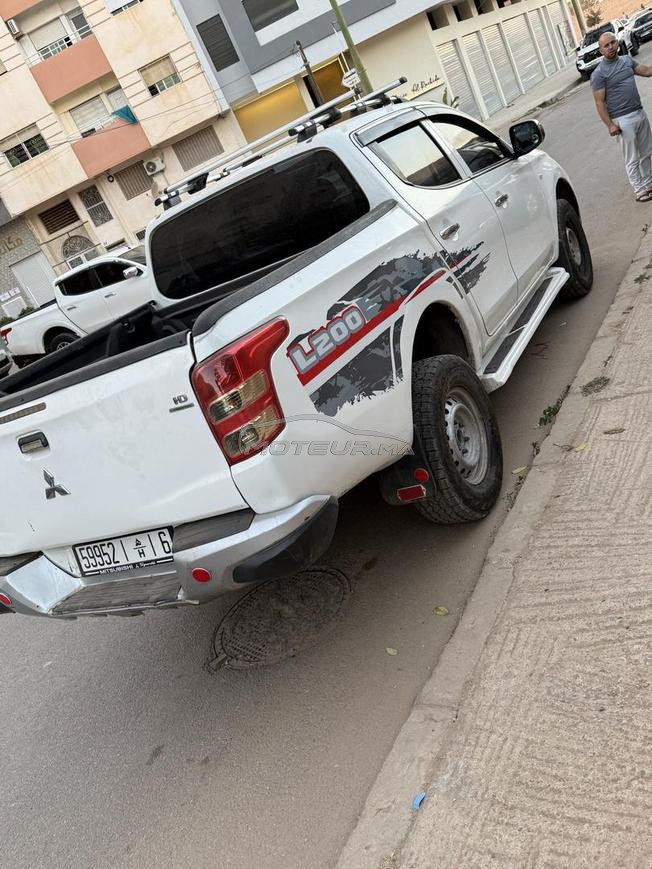 mitsubishi l200 2016 