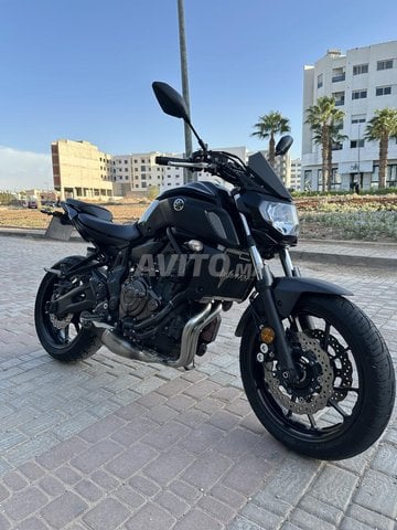 دراجة نارية MT 07 موديل 2021 السعر ثابت