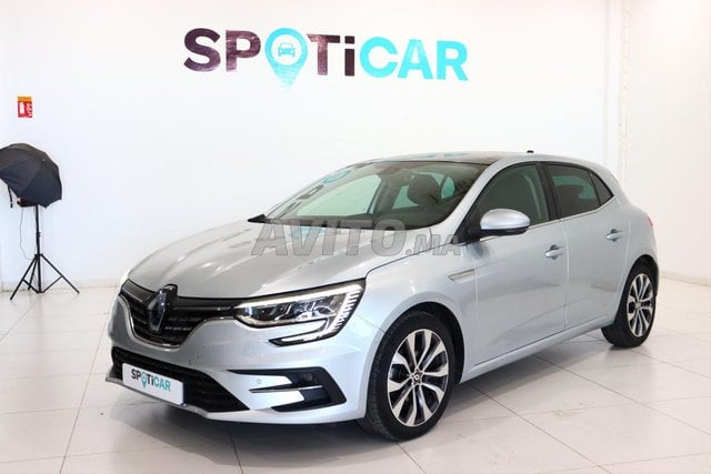 Stellantis - RENAULT Megane - 2023