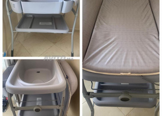 طاولة تغيير مع حوض استحمام مدمج شيكو