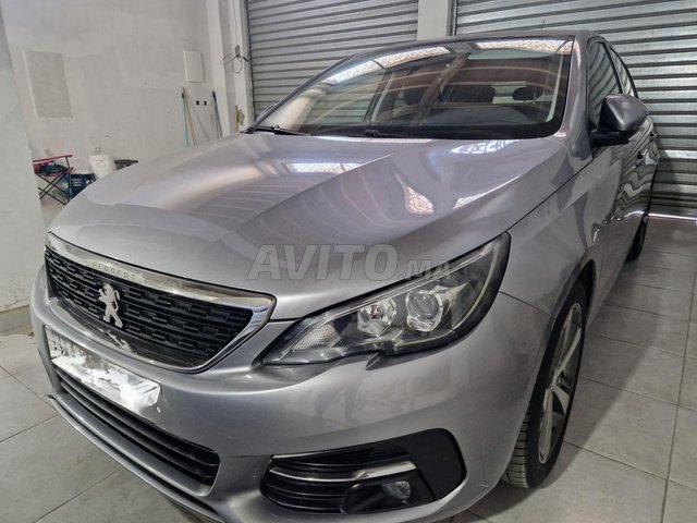 بيجو ألور إيفو