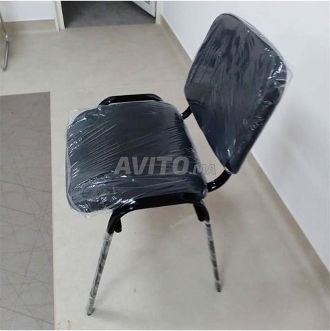 لأثاث المدارس - طاولات وكراسي Mobi