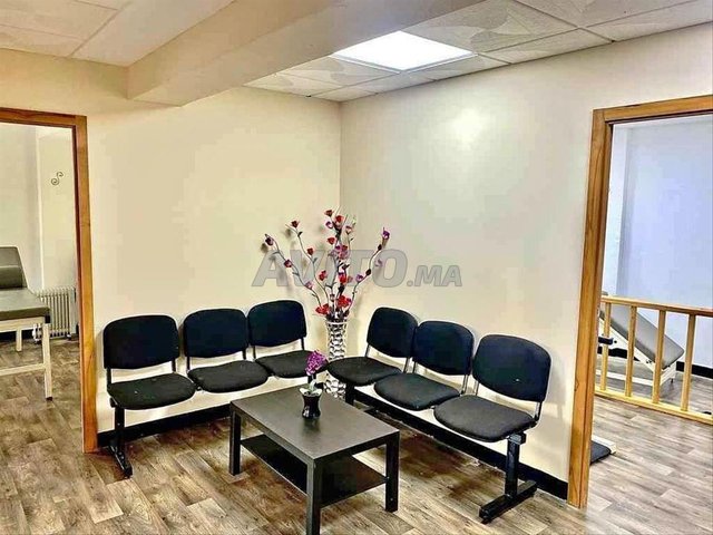 Chaises d'attente pour bureaux et cliniques - Qualité et durabilité