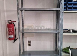 Rayonnage métallique pour entrepôt