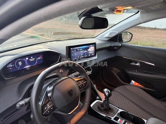 Peugeot 208 diesel à rabat