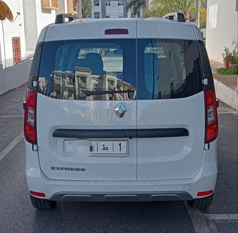 Renault Express Fin 2024 état neuf
