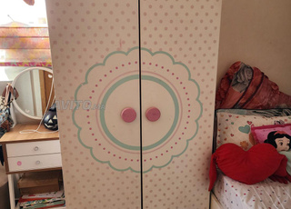 غرفة أطفال للبيع