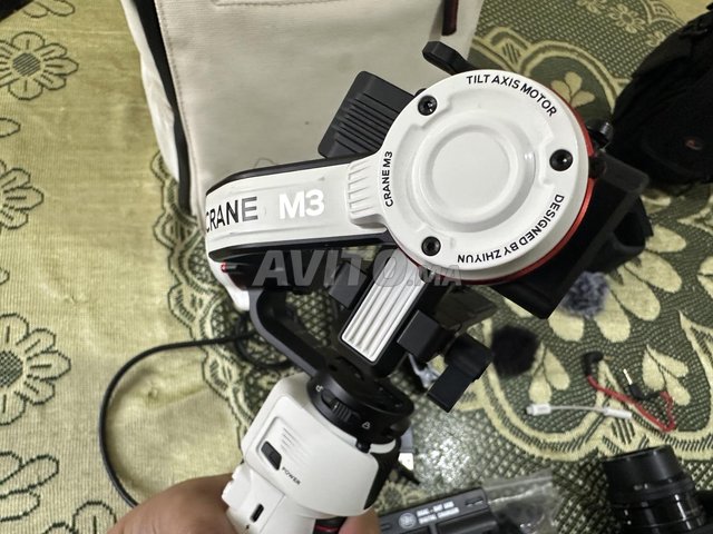 Sony ZV-E10 et Crane m3 et rode wireless GO II