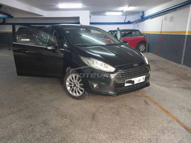Ford fiesta 1er main