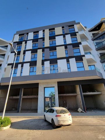 مكتب عصري 36 متر مربع للبيع