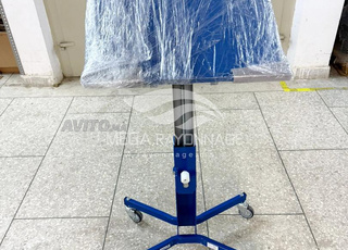 Servante d’atelier avec manivelle – 150kg