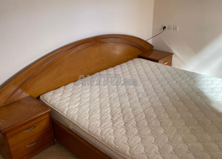 pack matelas mobilia, sommier et 2 tables de nuit