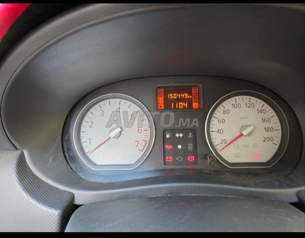 داسيا سانديرو ديزل يدوية 2009 في سلا