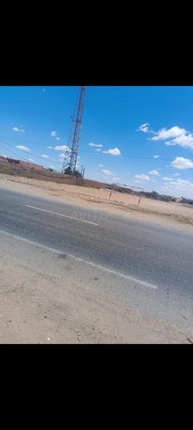 أرض على الشارع العام لبيوكري