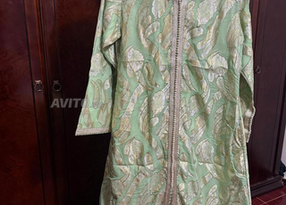Caftans à vendre