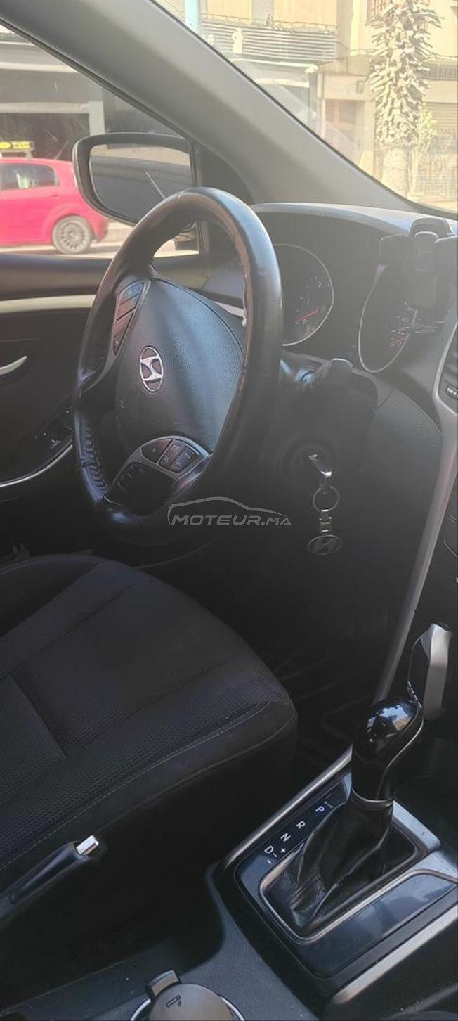 voiture hyundai i30 tres bnetat avec un bon prix 