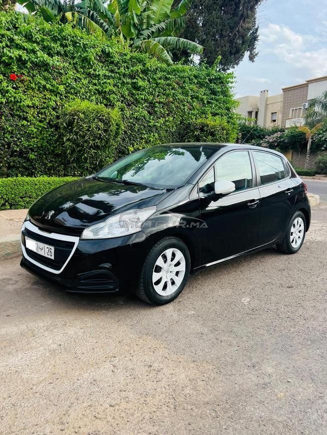 Peugeot 208 essence 2017 