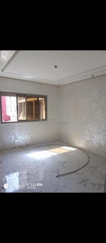 Maison au rez-de-chaussée avec 3 chambres, éligible au soutien, près de Najd