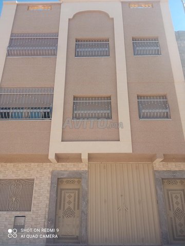 Maison deuxième avec garage 96m2 neuve conservée Khouribga