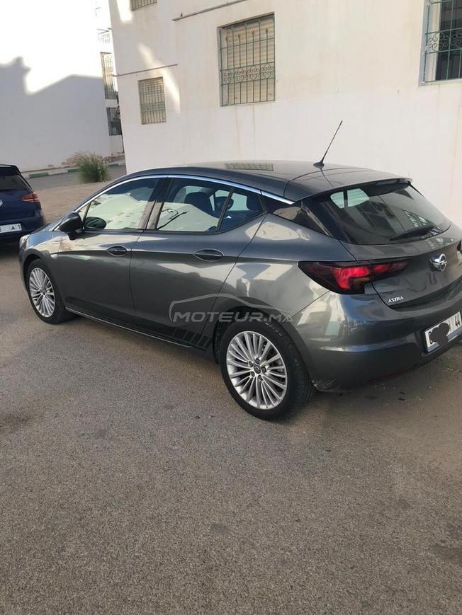 Opel Astra Diesel Manuelle 2019 à Tanger