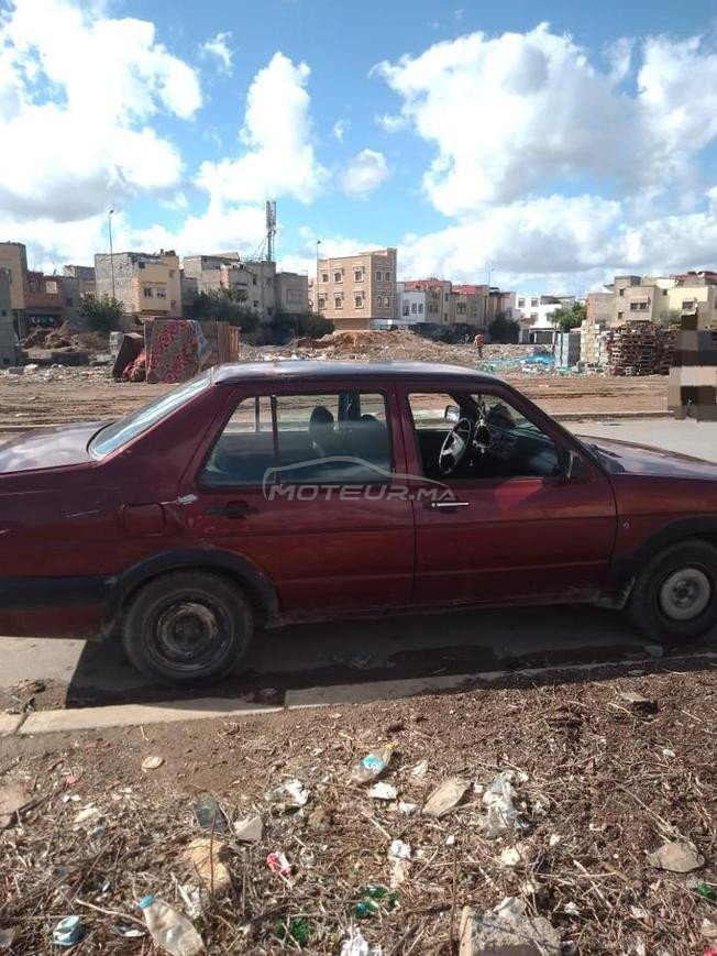 سيارة للبيع