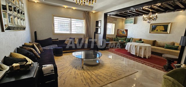 Bel appartement meublé 3ch Jnane Californie