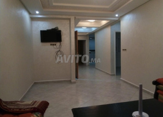 شقة مشمسة مجهزة بشكل جيد