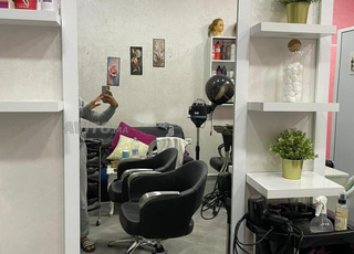 2 longs miroirs à vendre