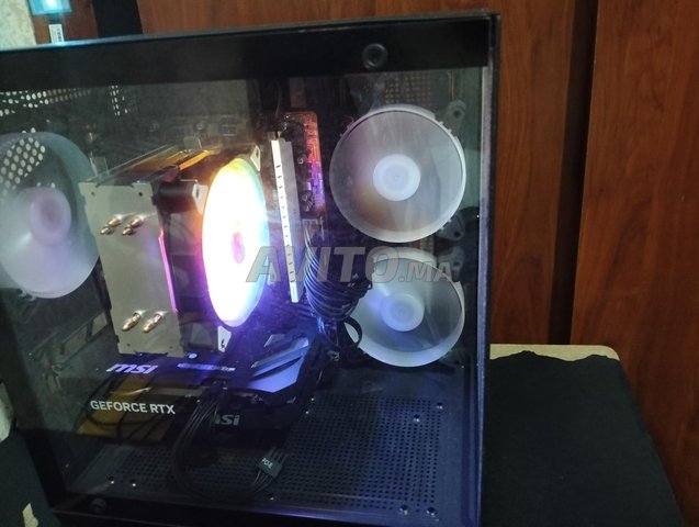 تجميعة Ryzen 5 5600x RTX 5060، شاشة 200 هرتز 0.5 مللي ثانية