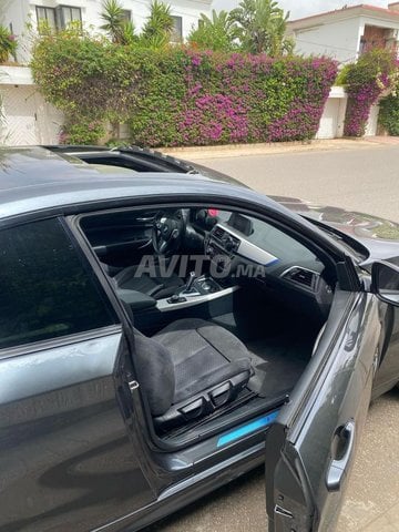 BMW الفئة الثانية ديزل أوتوماتيكية 2019 في الدار البيضاء