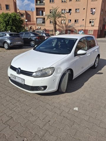 Golf 6 للبيع